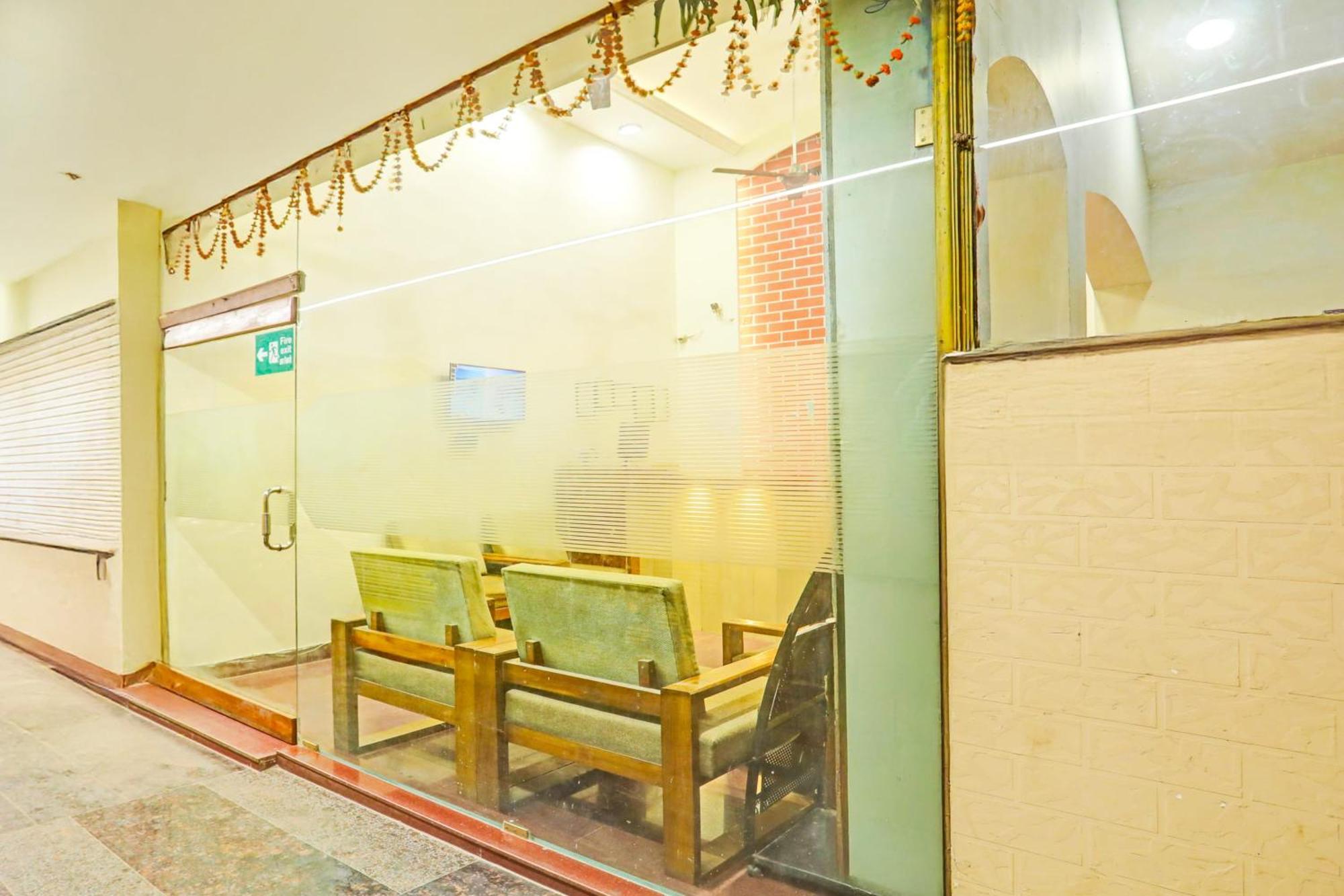Super Hotel O Jaistambh Chowk Formerly Guru Kirpa Rāipur Eksteriør billede